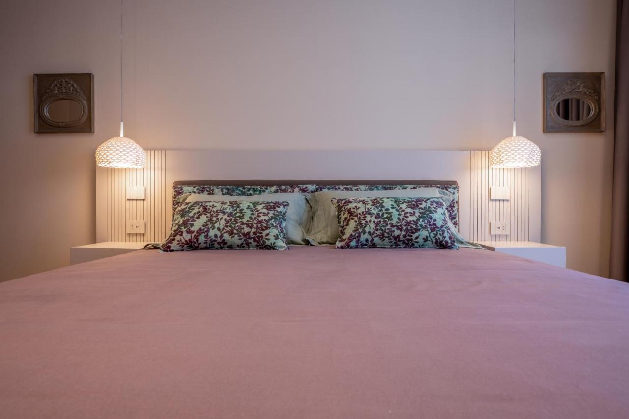 Villa Elia Suite Room Белларія-Іджеа-Марина Екстер'єр фото