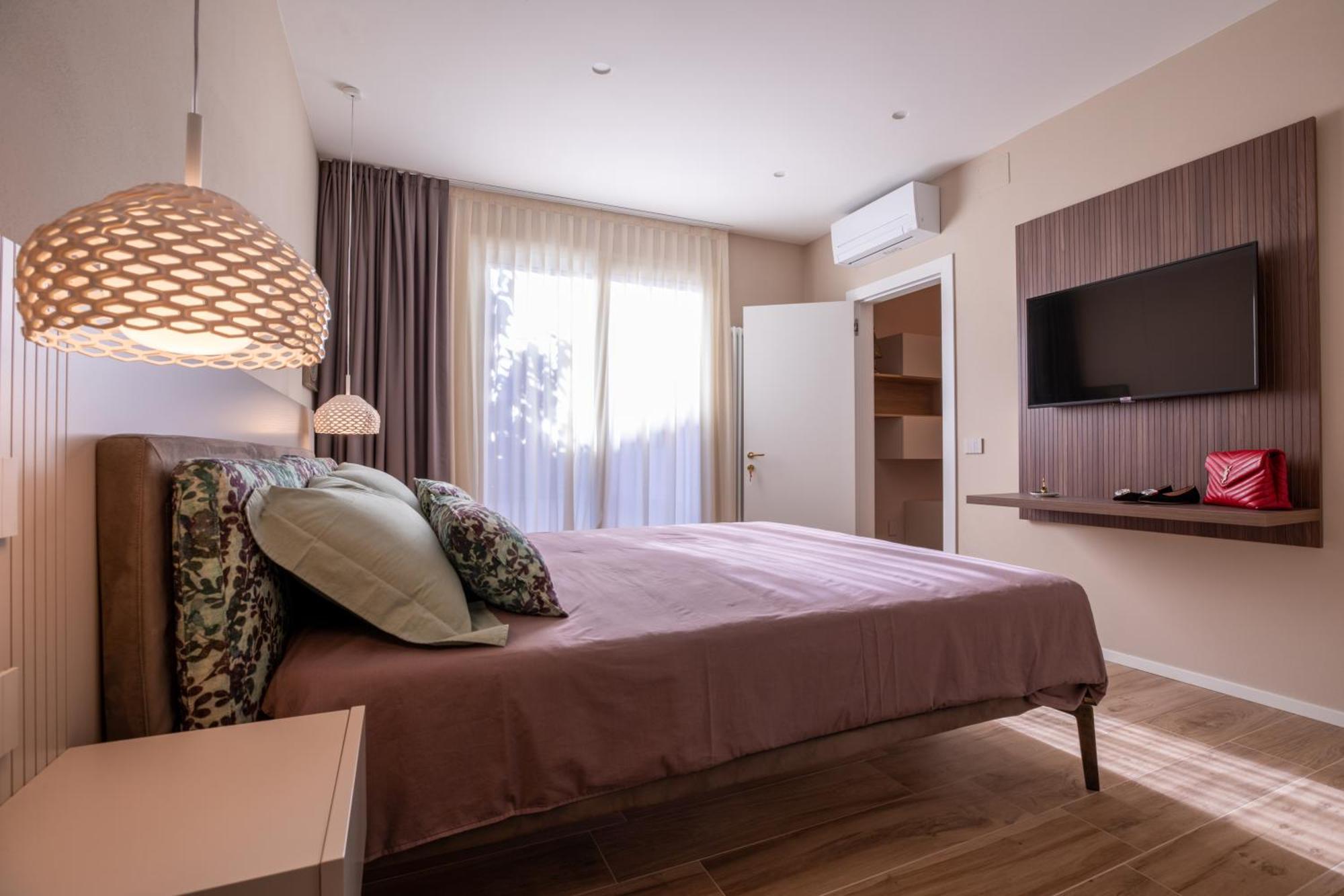 Villa Elia Suite Room Белларія-Іджеа-Марина Номер фото